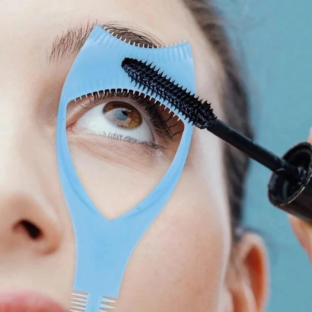 💎FREE💎 3 in 1 Mascara Guard, Eyelash Comb, Eyeliner Stencil Pink